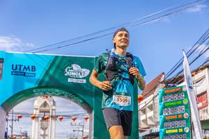 BIB: 5509, 140, 189, 100, 888888, 1999888
                            <button type="button" onclick="openModal(21776082)" class="btn btn-primary btn-sm float-right btn-popup" data-toggle="modal" data-target=".modal-high-quality">
                        <i class="fas fa-shopping-cart"></i> Add to Cart
                    </button>
                                            <button type="button" onclick="isThisMe(21776082, true)" class="btn btn-success btn-sm float-right btn-popup btn-isme hidden" data-toggle="tooltip" data-placement="bottom" title="นี่คือรูปของคุณใช่ไหม คลิกที่นี่เพื่อเอาเข้าอัลบั้ม">
                        <i class="fas fa-plus"></i> Add to album
                    </button>
                    <button type="button" onclick="isThisMe(21776082, false)" class="btn btn-warning btn-sm float-right btn-popup btn-isnotme hidden">
                        <i class="fas fa-ban"></i> Remove from album
                    </button>